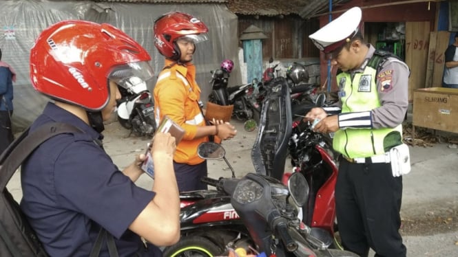 Lokasi Razia Tilang Uji Emisi di Jakarta Hari Ini, Simpan Informasinya!