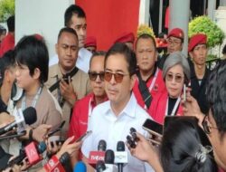 Anggota Terbaru TPN Ganjar-Mahfud: Prabu Revolusi dan Todung Mulya Lubis