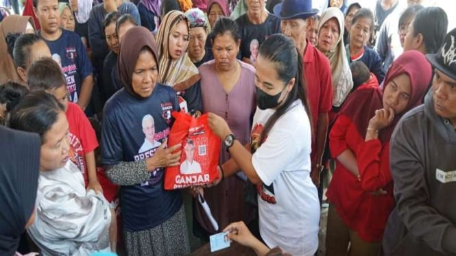 Bazar Murah di Indramayu: Momentum Bangkitnya Kerjasama Masyarakat Menurut Sahabat Ganjar