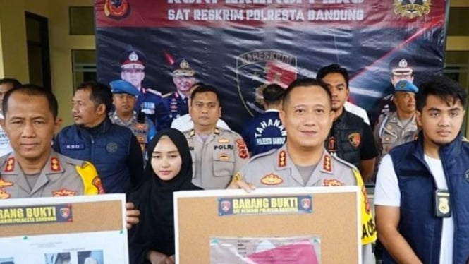 Pria di Bandung Membunuh Temannya Setelah Tidak Diterima Kembali ke Grup WhatsApp