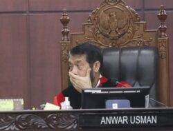 Anwar Usman Dilarang Hadiri Sidang MK Menguji Gugatan Persyaratan Usia Capres-Cawapres Besok