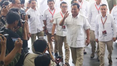 Perhatikanlah Aceh, Prabowo Sumbang 25 Ambulans – Malik Mahmud