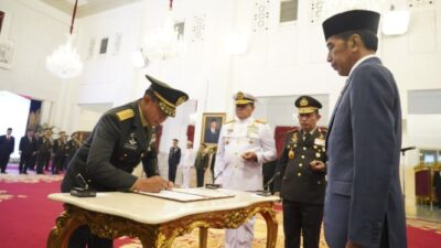 Jokowi Akan Terbang ke Papua Barat Setelah Melantik Jenderal Agus Subiyanto Sebagai Panglima TNI