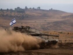 Pasukan Tank Israel Mencapai Gerbang Rumah Sakit Al-Shifa di Gaza Saat Bayi-bayi Mengalami Kesusahan.