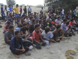 Dua Kapal Pengungsi Rohingya Mendarat di Aceh dalam Selang Waktu 2 Jam Saja Hari Ini