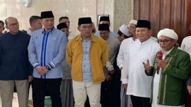 Prabowo Dinilai Berstrategi Positif dengan Datangi Ponpes saat Kampanye Perdana