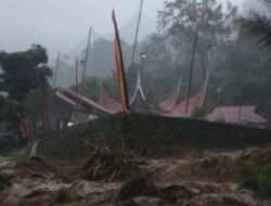 Seorang Warga Tewas dan Tiga Kecamatan di Agam Terdampak Longsor dan Banjir Bandang