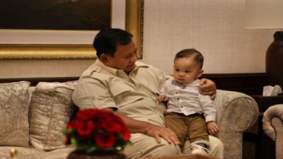 Bertemunya Prabowo dengan Kenneth Matthew Si Anak Jenius yang Menggemaskan dan Dipanggil ‘Opung Wowo’