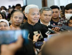 Ada 3 Mikrofon Debat yang Tersedia