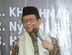 Pesantren Menghasilkan Sumbangan Besar Bagi Kemajuan Bangsa, Namun Kesejahteraan Gurunya Masih Belum Tercapai.