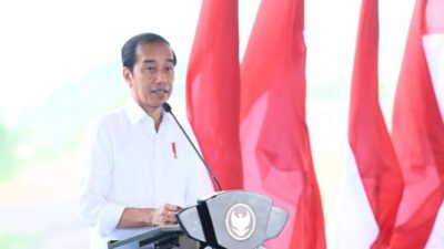 Jokowi Kaget Saat Temukan Ada yang Belajar Robotic saat Resmikan Kampus UNU Yogyakarta