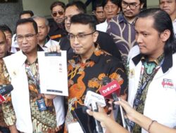 Aiman Witjaksono akan Diberi Bantuan Hukum oleh PDIP yang Siapkan 1.000 Pengacara