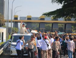 Prabowo: Untuk Presiden, Pilih yang di Tengah dan Membela Rakyat