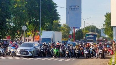 Arus Balik Pemudik: 9.965 Kendaraan Roda Dua Melintasi Jalur Arteri Cirebon