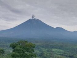 Gunung Semeru Mengalami Erupsi Dua Kali Tanpa Tinggi Letusan yang Teramati, Menurut Pengamatinya