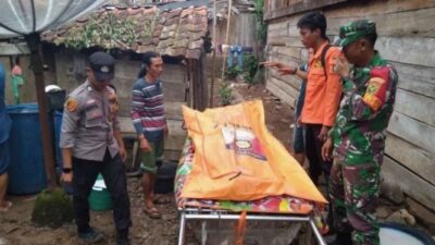 Tim SAR berhasil mengevakuasi jasad korban longsor di OKU setelah tiga hari pencarian