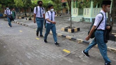 Ombudsman Memanggil Kepsek SMAN 8 Medan Terkait Siswi Viral yang Tidak Naik Kelas