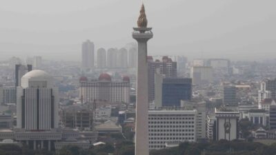 Udara di Jakarta Pagi Ini Tidak Sehat bagi Kelompok Sensitif