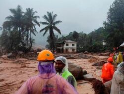 Longsor di India Menewaskan 36 Orang dan Ratusan Terperangkap di Lumpur