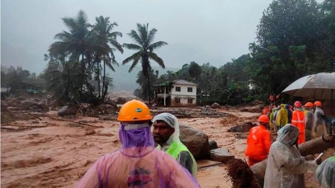 Longsor di India Menewaskan 36 Orang dan Ratusan Terperangkap di Lumpur