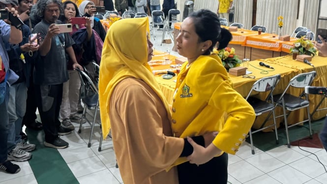 Putri Akbar Tandjung Menangis Saat Mengumumkan Keputusannya Mundur dari Calon Wali Kota Solo