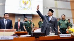 Prabowo Subianto Bids Farewell and Apologizes in Final DPR Session: Greater Responsibilities Await Us