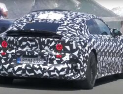 Pengujian Supercar 4 Pintu Baru AMG di Pegunungan Alpen