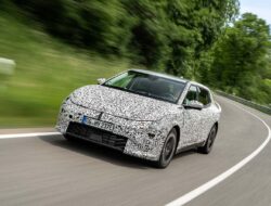 Kia EV4 Cetak Rekor di Nurburgring dengan Jarak 9.977 Km